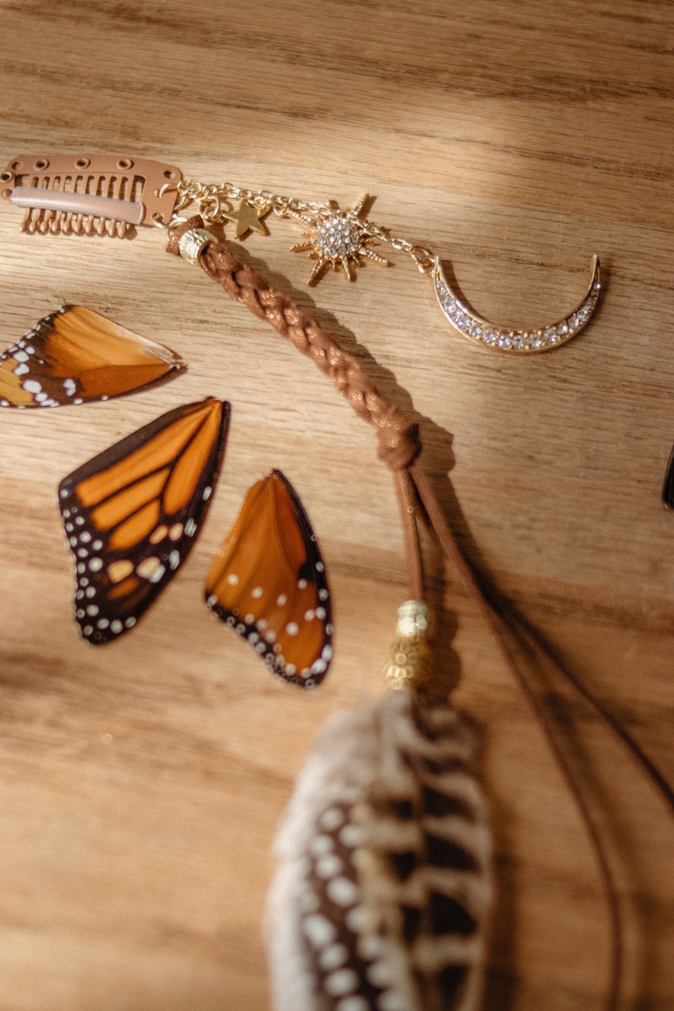 Light of the Moon Feather Hair Clip Set - Wild & Free Jewelry